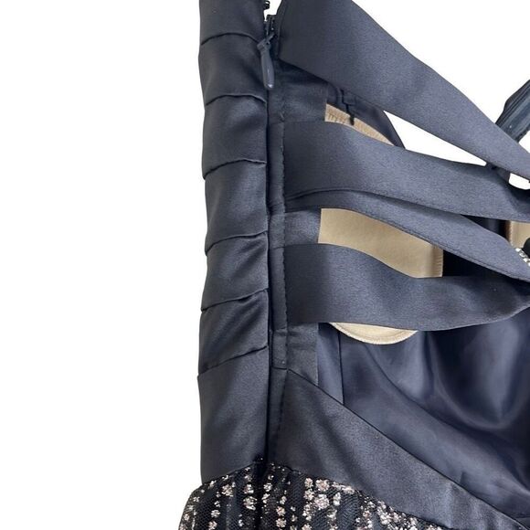 Hailey Logan by Adrianna Papell Size 1/2 Mini Dress Gray Sparkle Strapless Prom - Picture 6 of 12